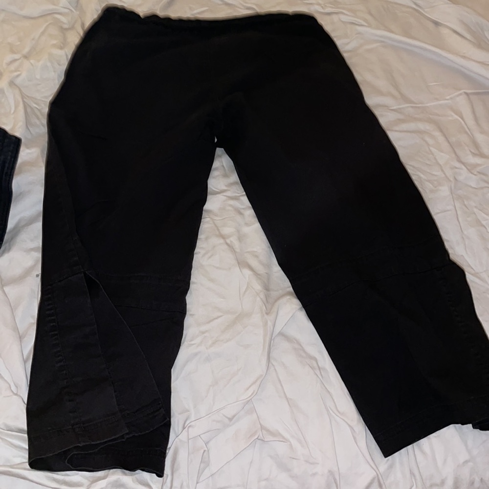 BabyStyle Maternity Capris - Picture 6 of 7